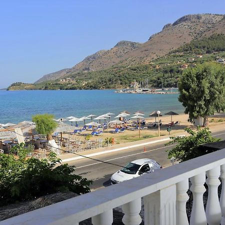 Chrispy Apartments Сивота Номер фото