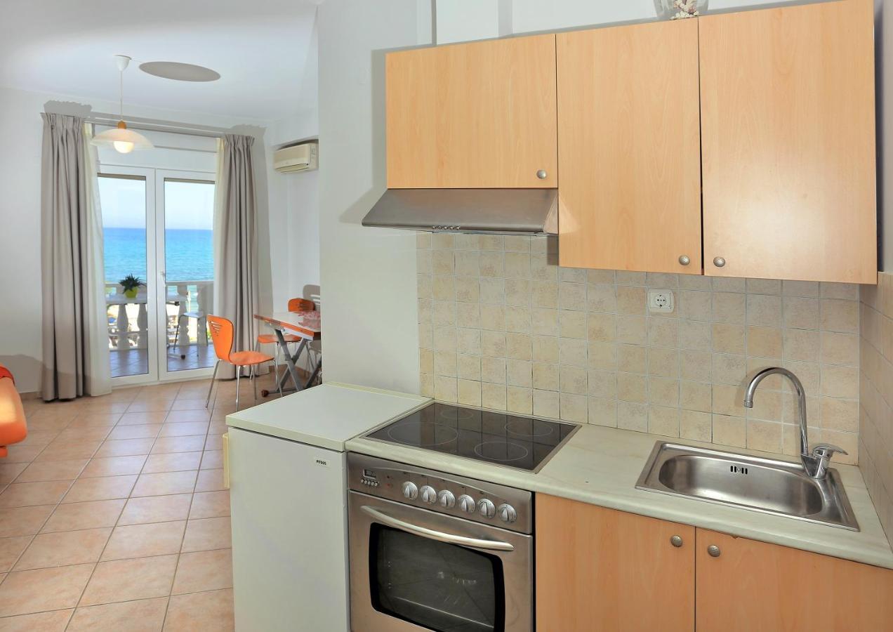 Chrispy Apartments Сивота Экстерьер фото