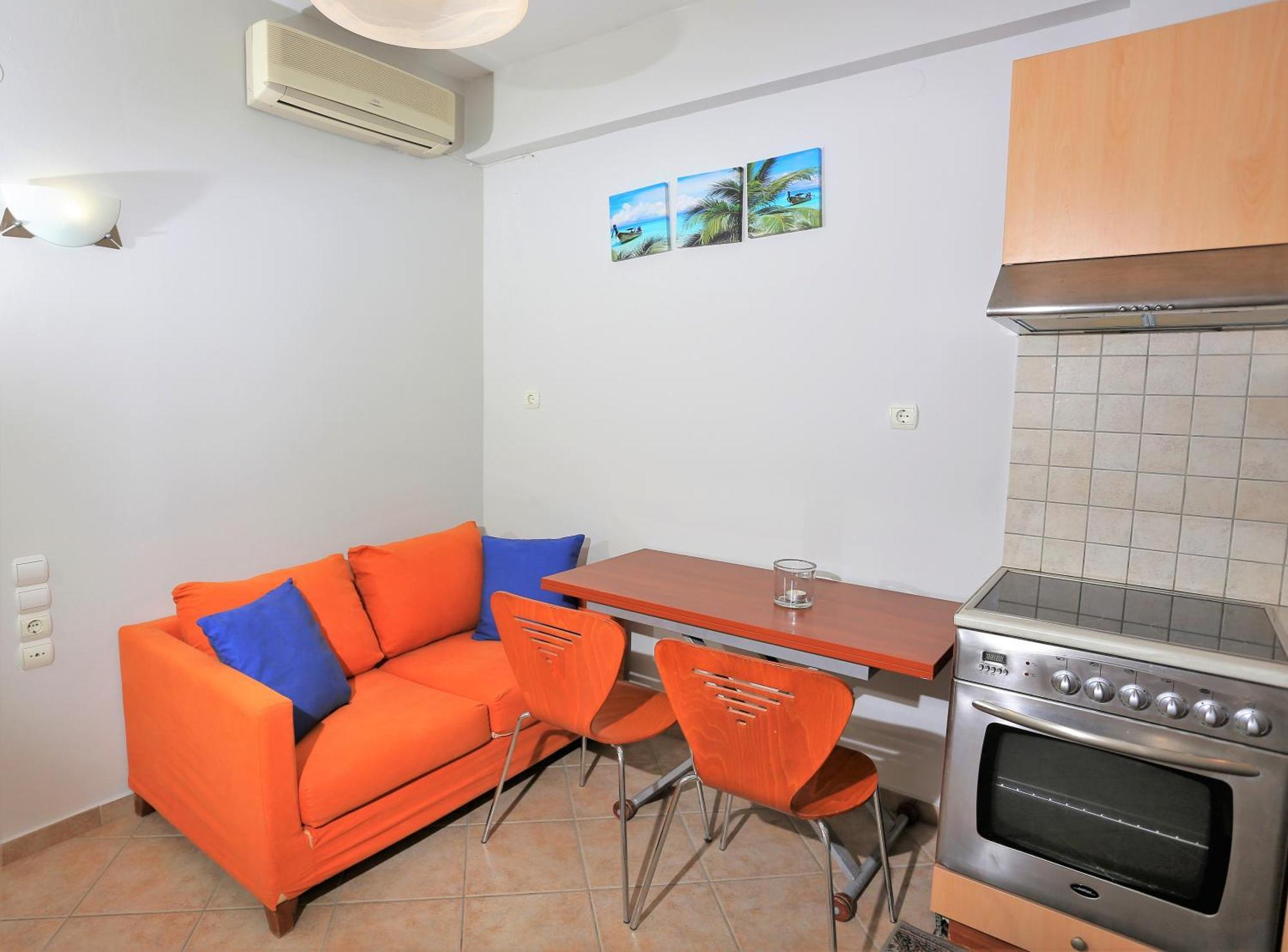 Chrispy Apartments Сивота Номер фото